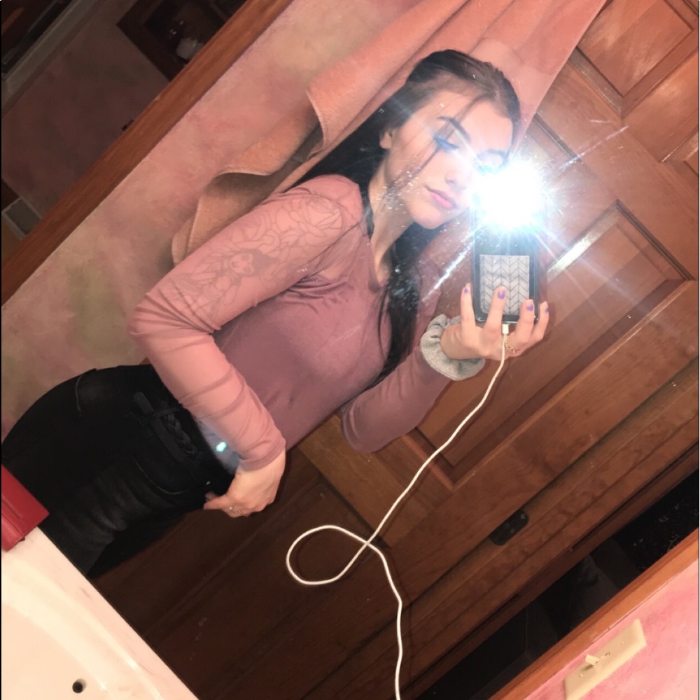 Meet your Posher, Kapria